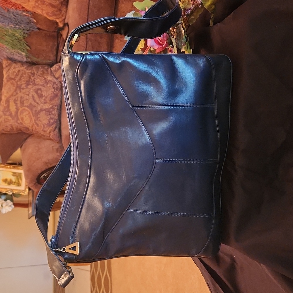 Vintage Lou Taylor bag